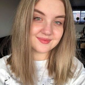 Meet your Posher, Gabrielle